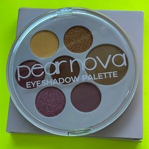 Pear Nova Eye Shadow Palette